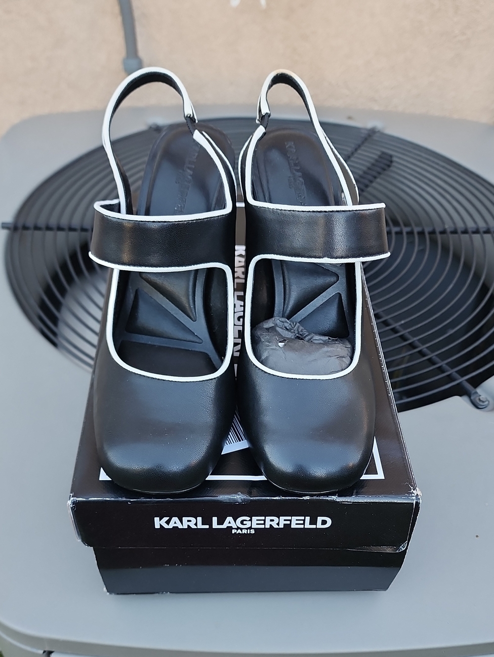 Karl Lagerfeld Black Piermont Slingback Pumps with White Piping